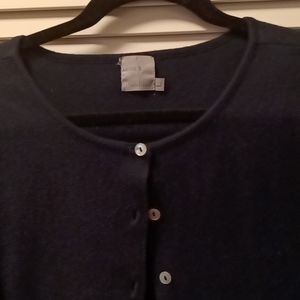 Cardigan, pearl buttoLaurie B Woman size large cotton button down sweater black.